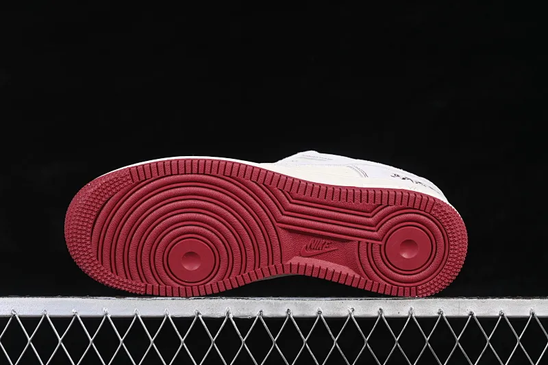 All categories Nk Air Force 1 Air Force series Nk Air Force 1 Low Air Force low-top Nike Air Force 1'07 Low Good luck in the Year of the Horse, good luck and good luck Air Force 1 low-top casual sneakers FC1688-261